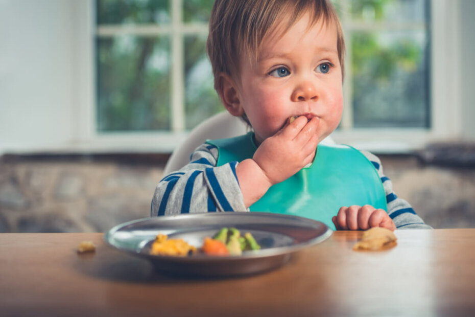 Guía completa de Baby-led weaning o alimentación dirigida por el bebé