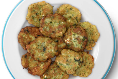 Buñuelos de calabacín y queso