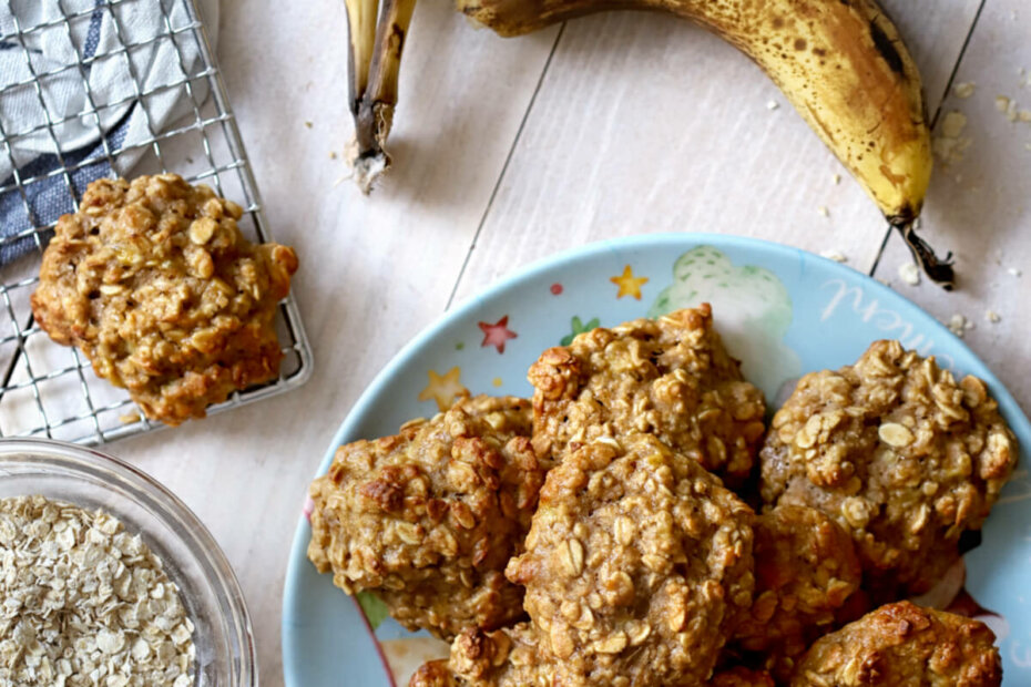 Galletas blandas de avena y plátano para bebés