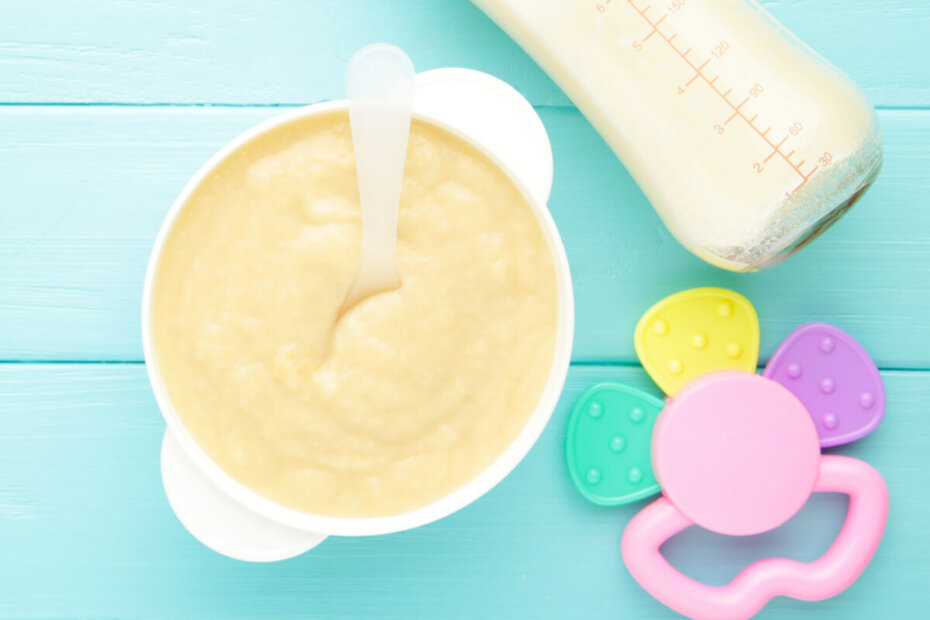 Receta de papilla de sémola con leche para bebés