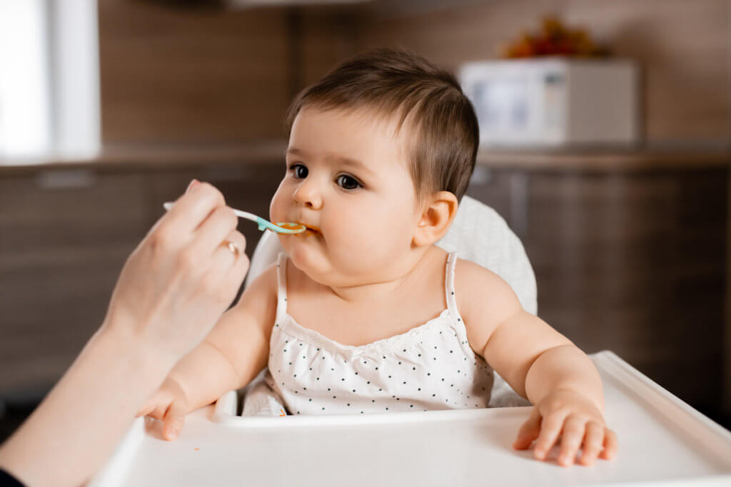 niebla Arancel mineral Tabla de alimentación para bebés de 0 a 12 meses - Recetas para mi bebé