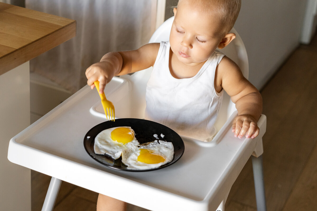 Cómo introducir el huevo en la alimentación infantil