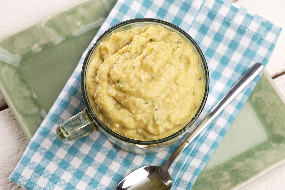 Receta de puré de pasta con verduras y pescado para bebés