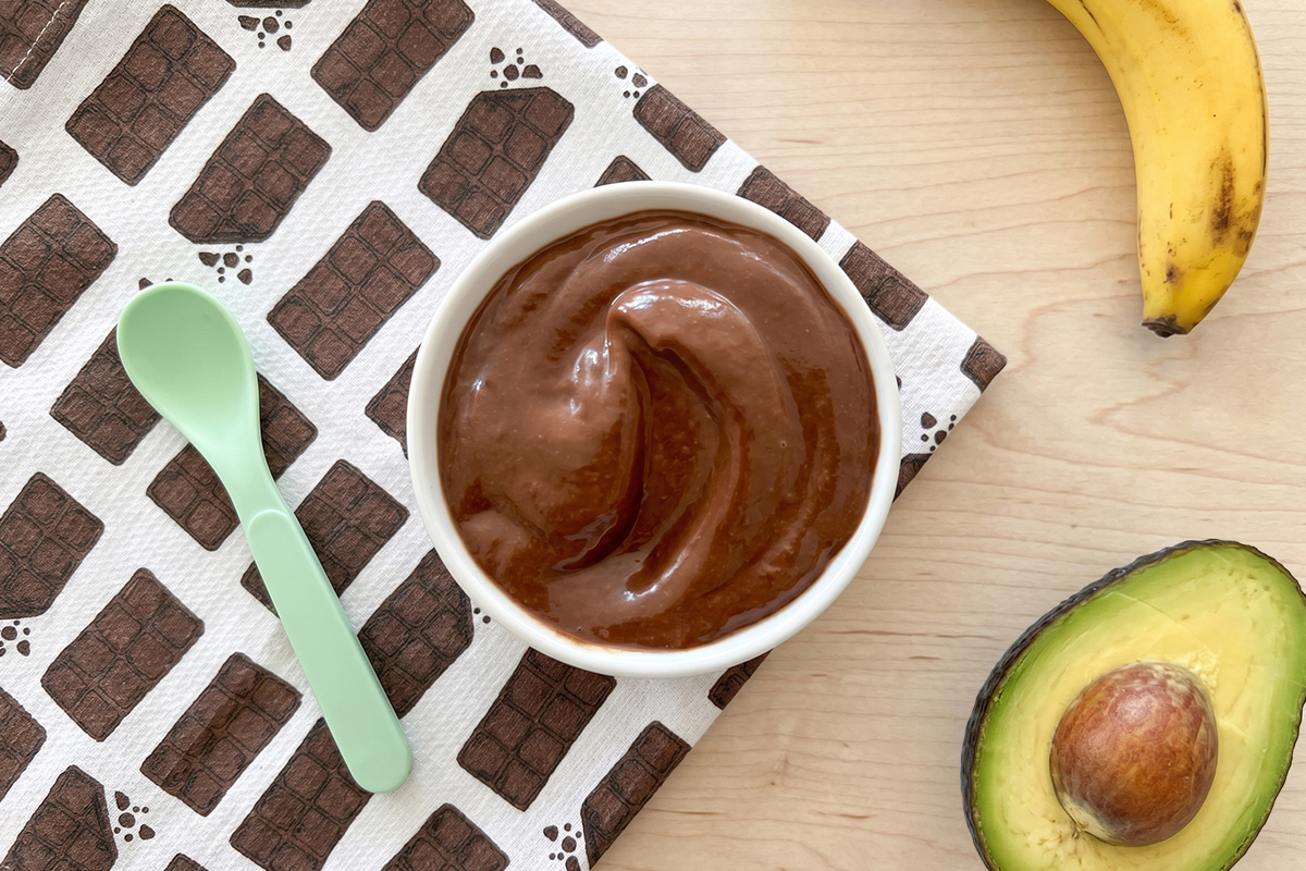 Receta de mousse de aguacate y cacao para niños y bebés