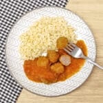 Receta de albóndigas con tomate para niños y bebés