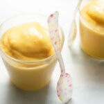 Receta de yogur con mango para bebés
