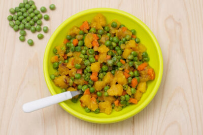 Patatas con guisantes
