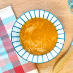Receta de sopa con pasta y calabaza para bebés