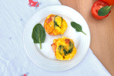Pastel de espinacas y tomate
