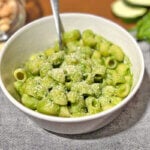 Receta de pasta con espinacas y calabacín