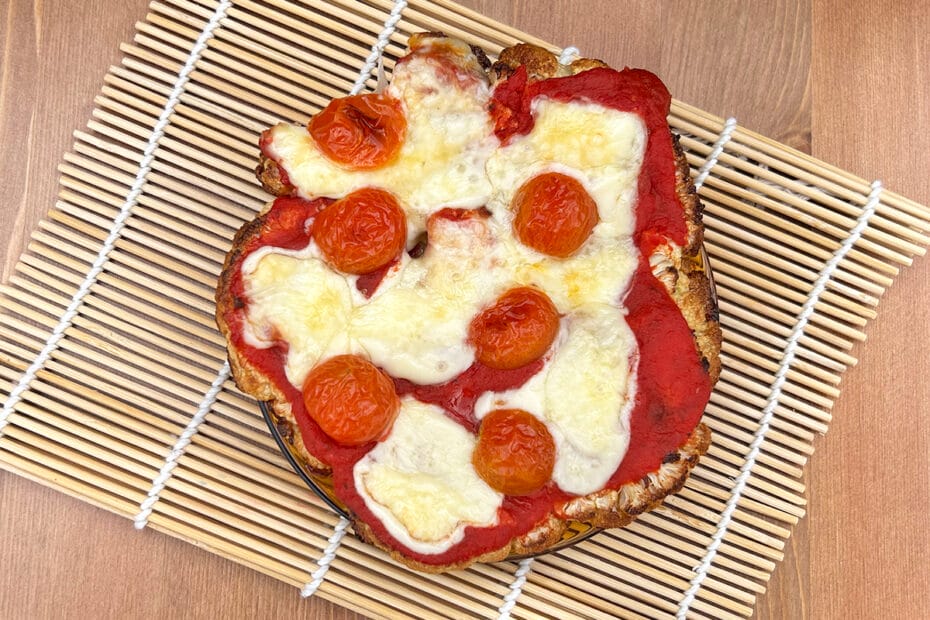 Receta de pizza con base de coliflor para niños y bebés
