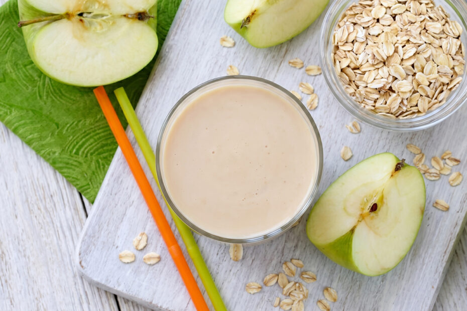 Receta de colada de avena y manzana para bebés