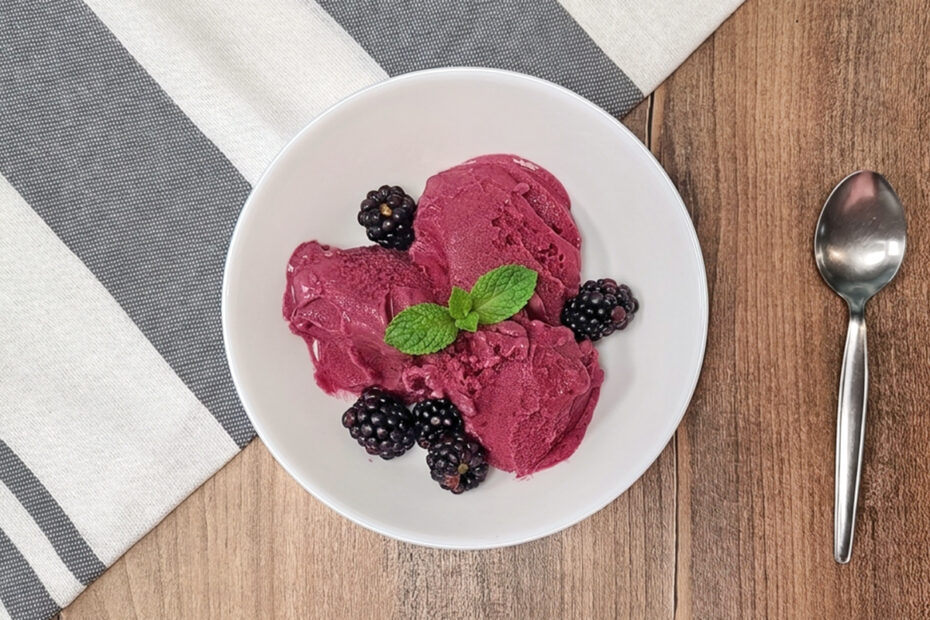 Receta de helado casero de moras para niños y bebés