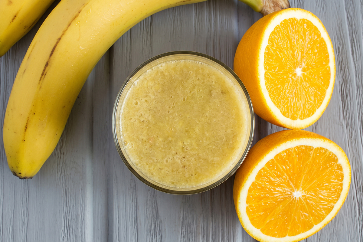 Receta de papilla de plátano con zumo de naranja